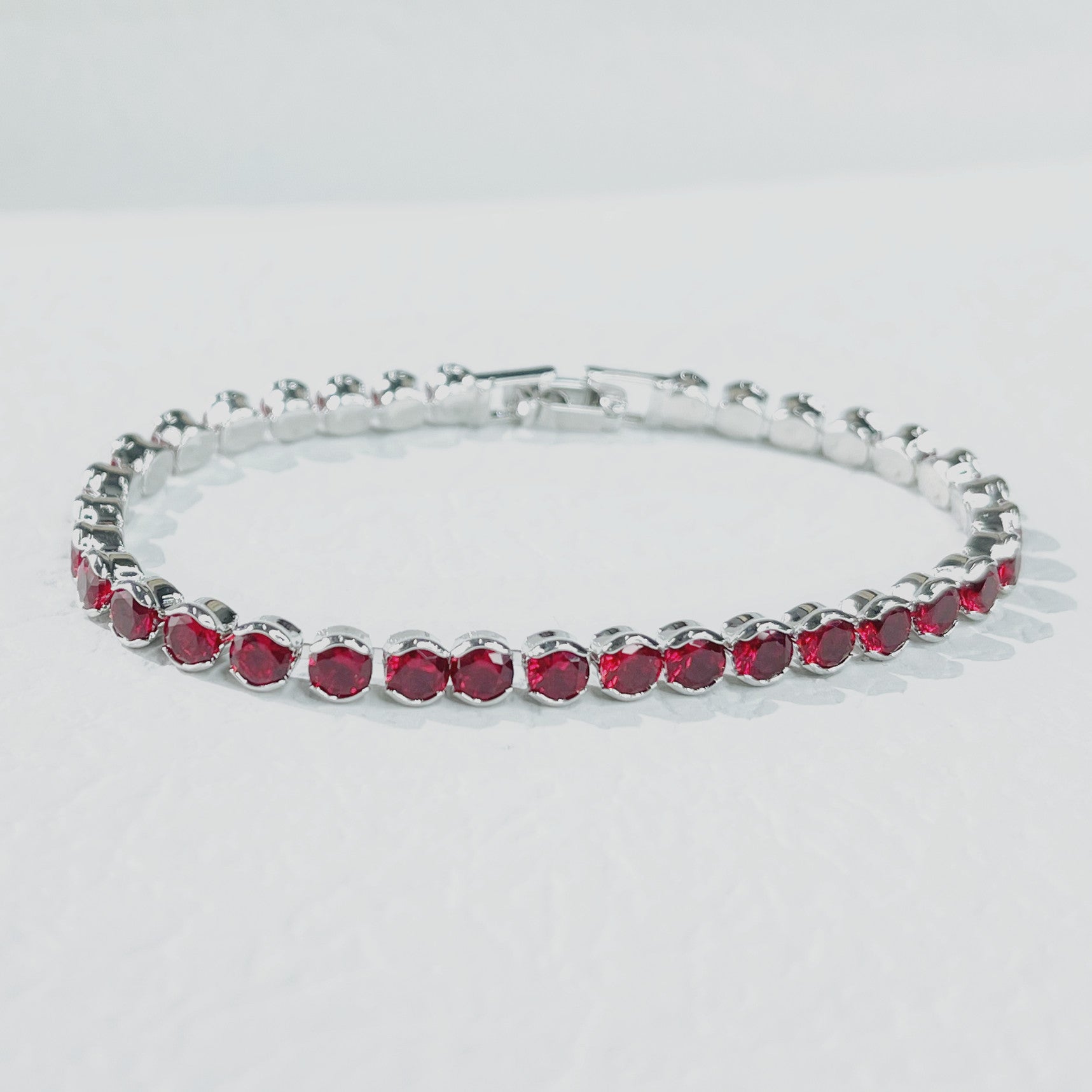 Wholesale Crystal Plating Real Gold AAA Zircon Diamond 4mm Bracelet